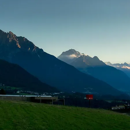 Wiesenhof - Natur&weitblick über - Ladestation Für Elektroautos *