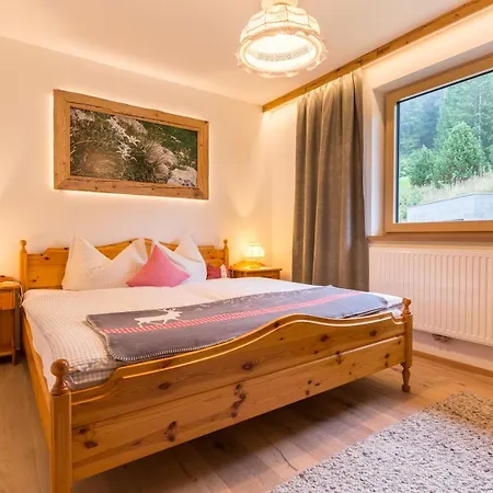 Wiesenhof - & Weitblick Ueber - Ladestation Fuer Elektroautos Appartement