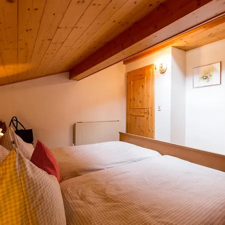 Wiesenhof - & Weitblick Ueber - Ladestation Fuer Elektroautos Appartement *